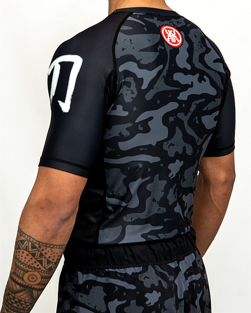BATTLE Rash Guard